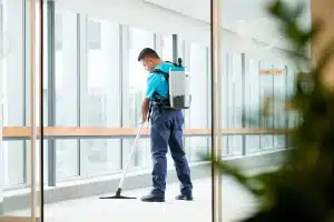 commercial carpet cleaner